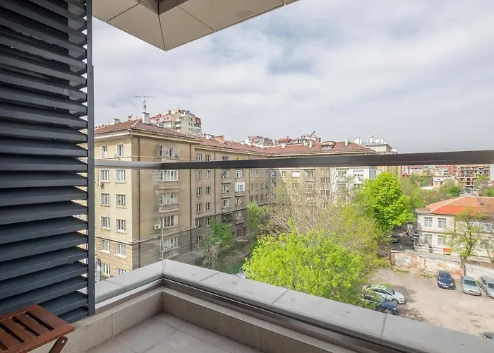 - Mall Of & Metro Station * Sofia